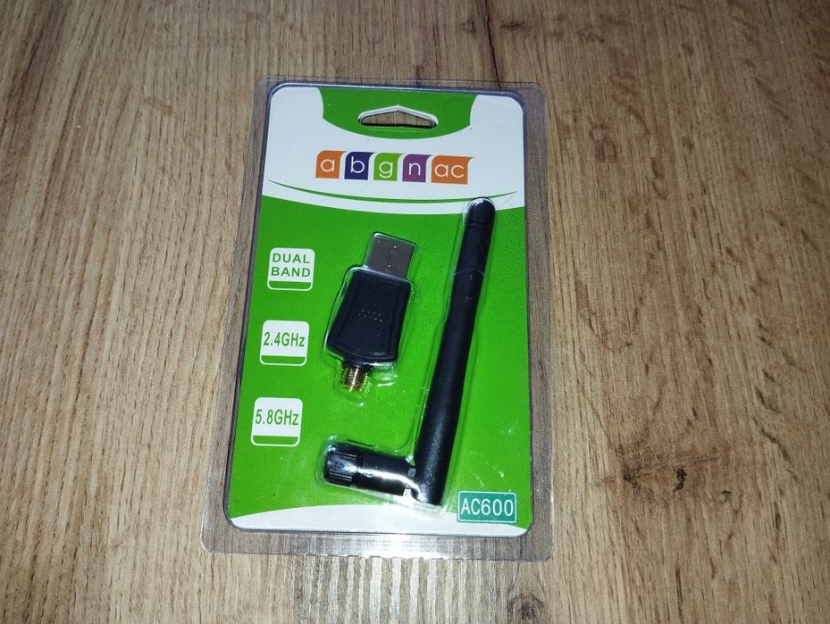 Adapter wifi karta sieciowa