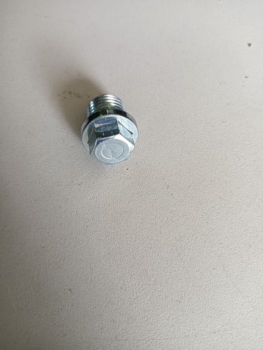 Nowa śruba spustu oleju z magnesem Simson sr50 s51