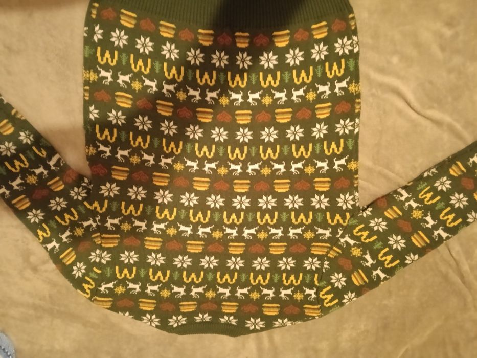 Camisola de natal MCDONALD'S -tamanho L- edição limitada 2024