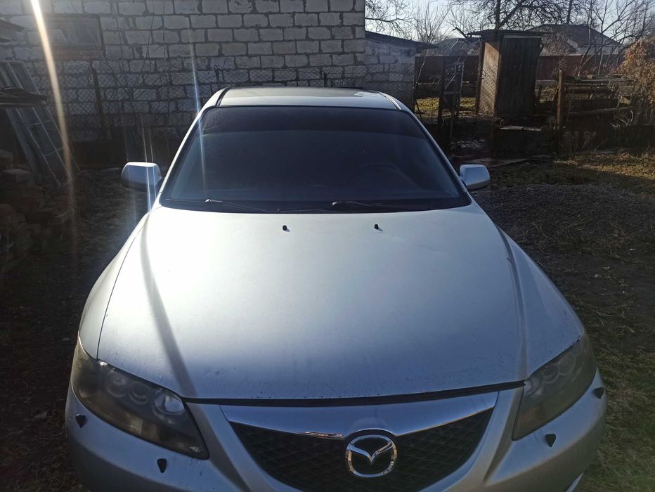 Автомобиль Mazda 6