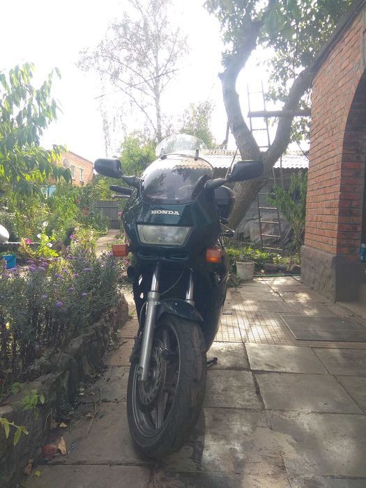 продам мотоцикл HONDA CB500