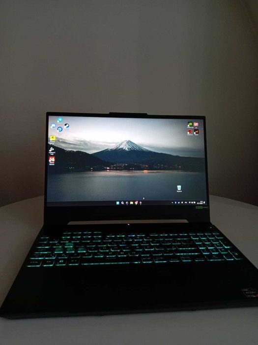 Laptop ASUS TUF A15, RTX 4050, Ryzen 5 7535HS