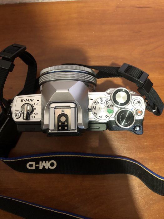 olympus omd em5 - купити цифрові фотокамери - Ціна на OLX.ua