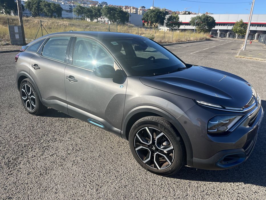 Vendo  Citroen e-C4x