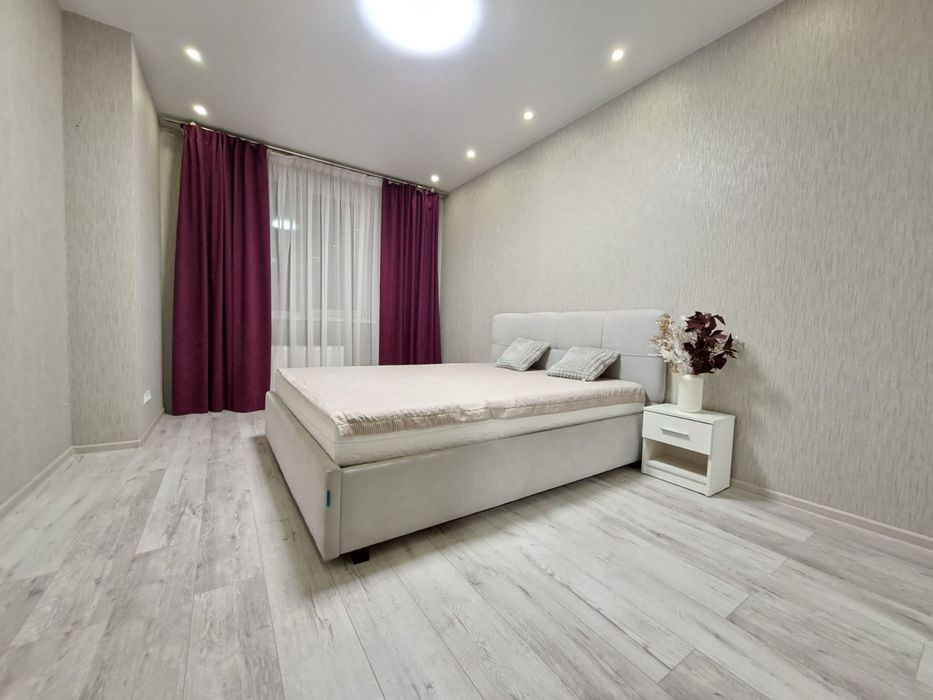 З гардеробною! Простора квартира ЖК Софіївська Слобідка ЖК Софія поруч