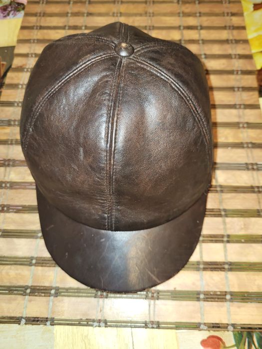 Skórzana czapka, roz.52