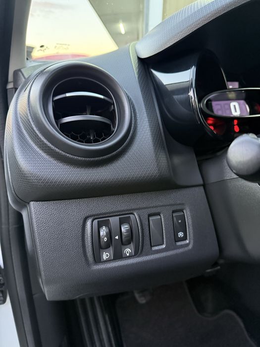 Renault Clio 4 - Comercial Iva dedutivel