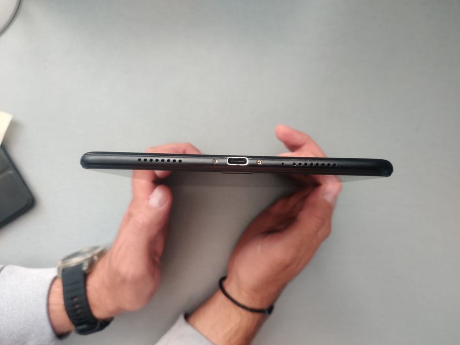 Планшет Xiaomi Mi Pad 4 Plus