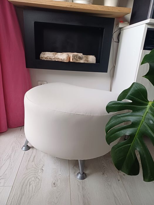 Pufa podnóżek z ekoskóry Kość Słoniowa *NOWA*