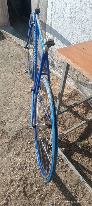Montagem bicicleta antiga