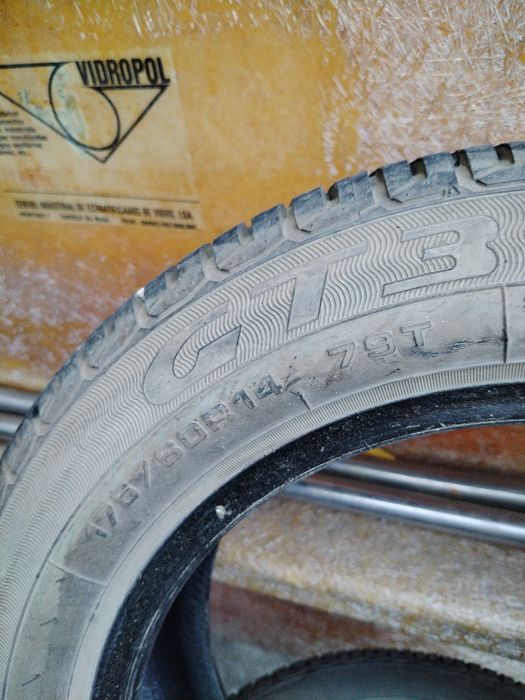 4 Pneus 175/60 R14 goodyear