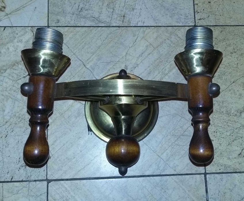 Kinkiet drewniano mosiężny  stary PRL