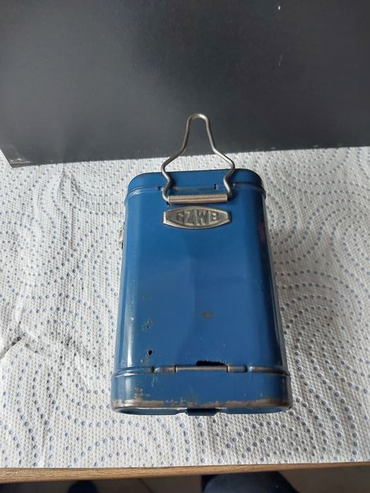 Stara latarka z okresu  PRL-U