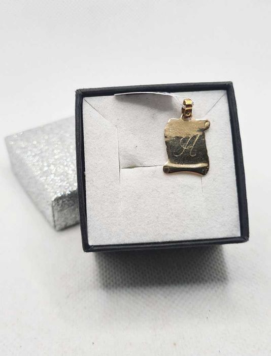 Złota zawieszka z literką "A" 750p (18k) | 1,37g
