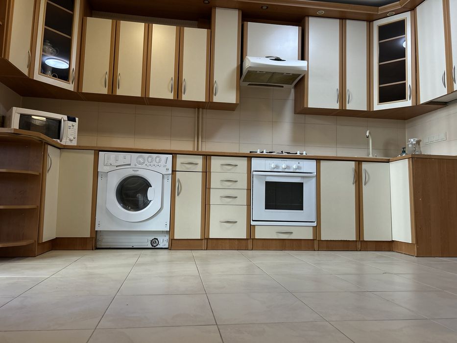 Продаж квартири площею 117 м.кв