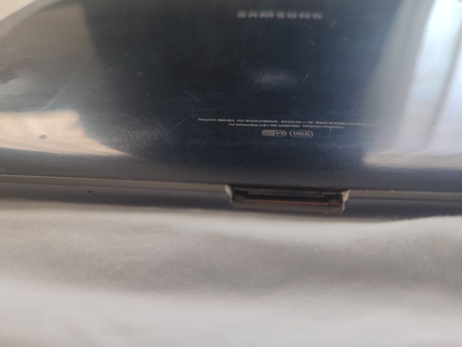 Продам планшет Samsung Galaxy Note 10.1 (GT-N8013)