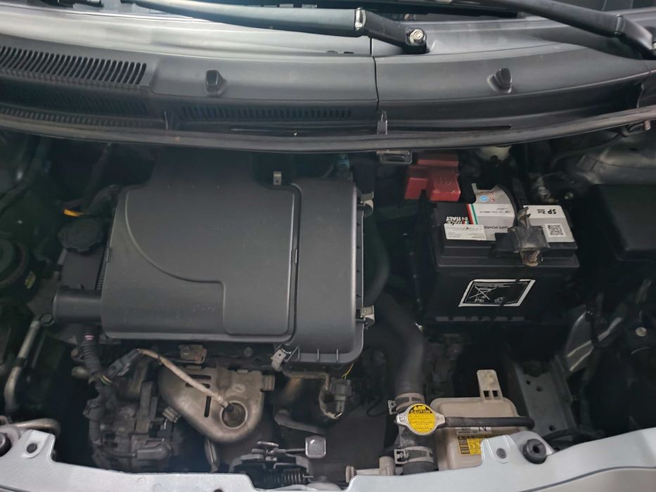 Toyota Yaris — fotografia 12