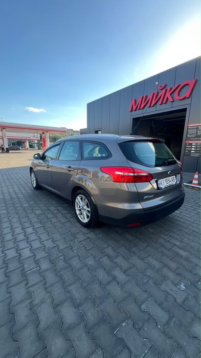 Продам ford focus 2015 без вкладень
