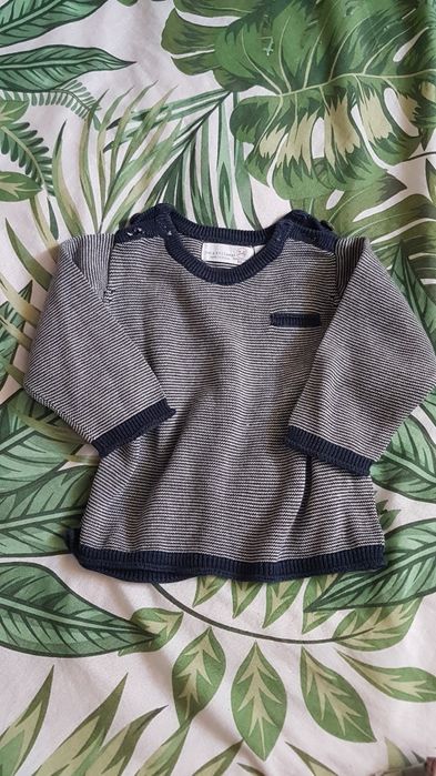 Komplet sweterek spodnie 68