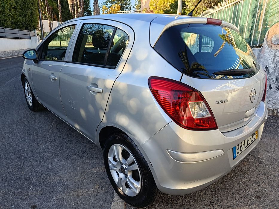 Opel Corsa 1.2 Gasolina — photo 5