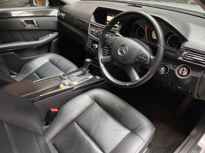 Салон шкіряний комплект сидіння Mercedes W203 204 207 209 210 211 212