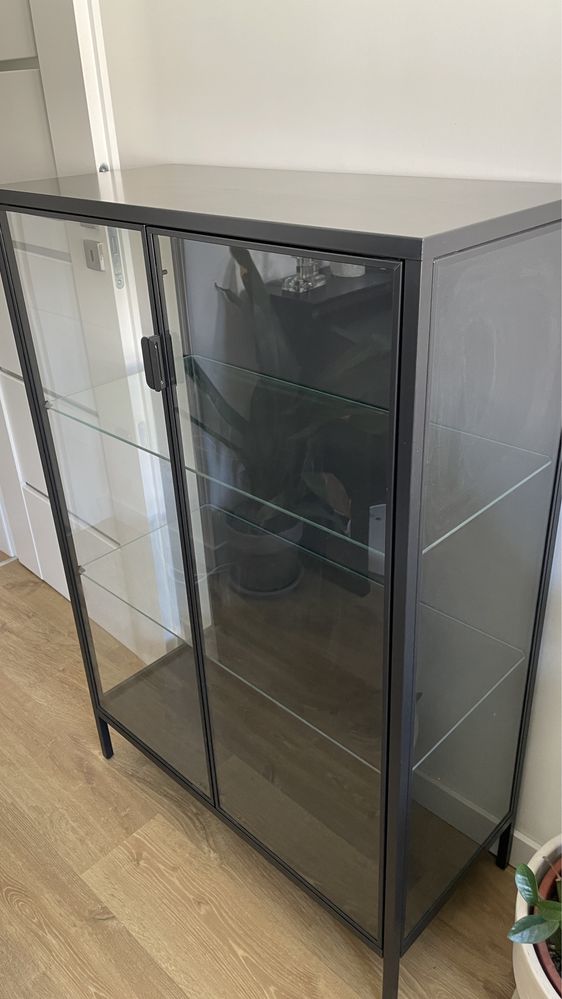 Czarna szklana witryna Ikea RUDSTA Poznań Wilda • OLX.pl