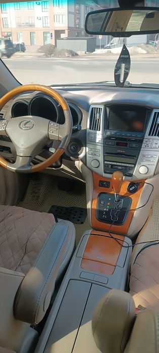 Продаю Лексус  RX 350
