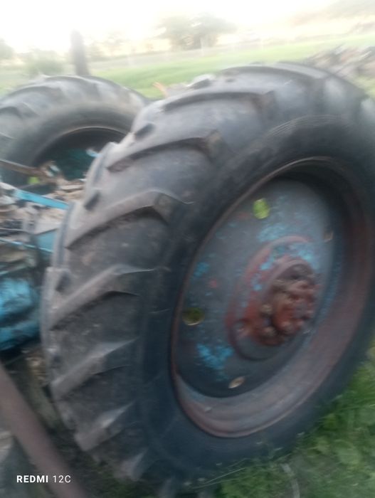 Продам колеса в зборі до ЮМЗ Мтз та Т 40