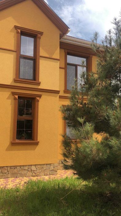 Дом в Совиньоне на ведущей к морю улице