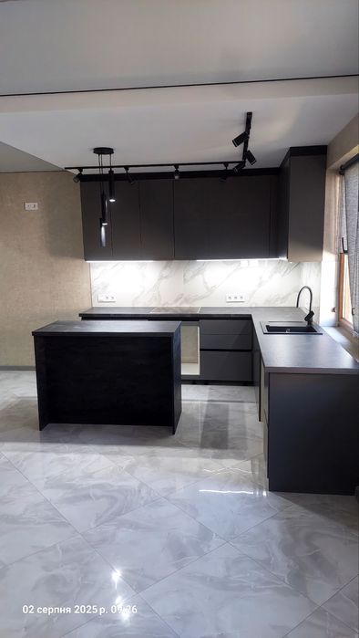 Кухні під замовлення. МДФ Фарбований