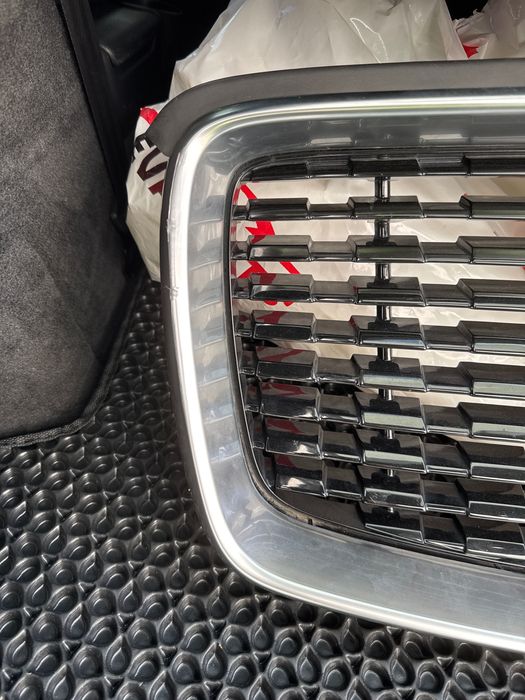 Gril Volvo xc90 2015-2019 R-DESIGN