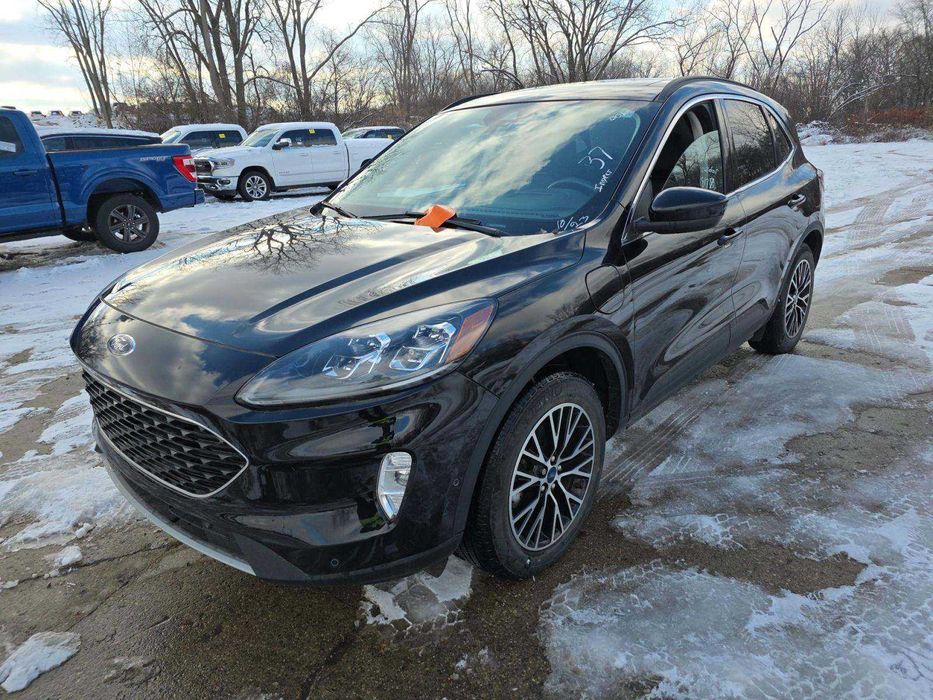 2022 Ford Escape Plug-In Hybrid Titanium