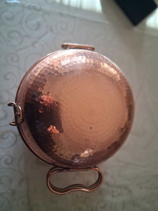 Cataplana de cobre com 20 cm