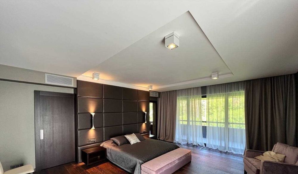 Подобова оренда великого сучасного будинку у Кийлові. Кінотеатр Сауна