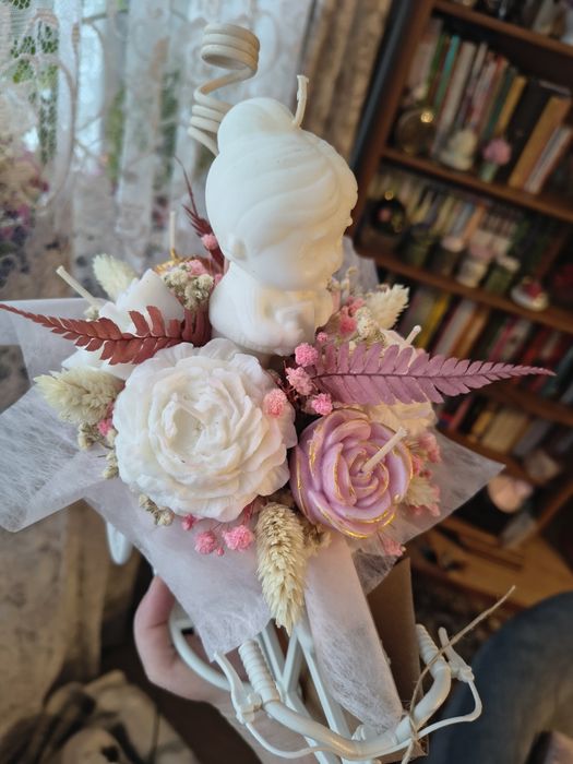 Flower box, dzień babci i dziadka , bukiet że świec sojowych