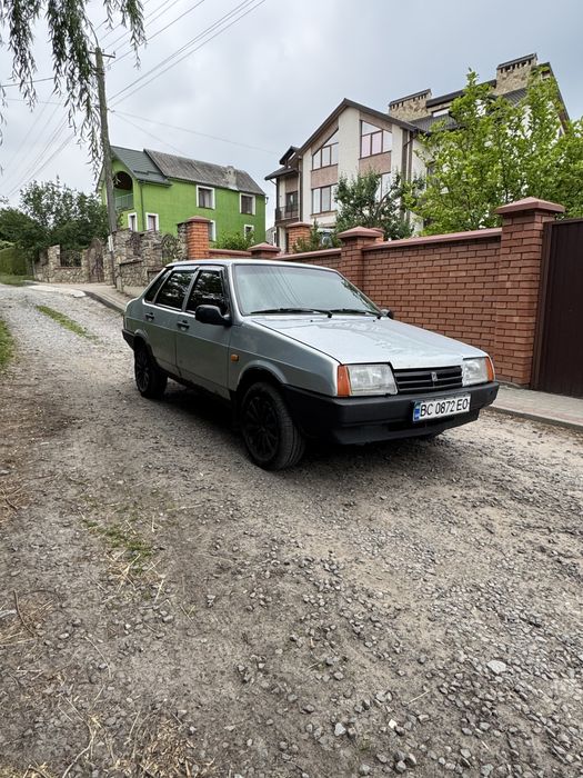 Продам ВАЗ 21099