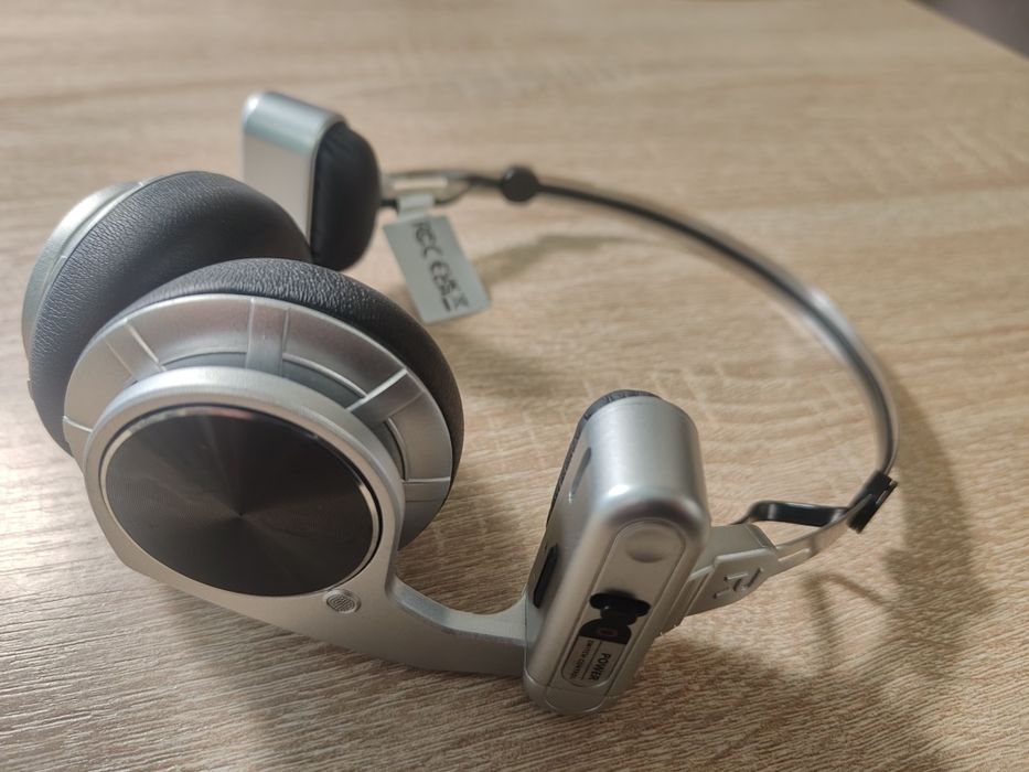 Наушники Bluetooth, дизайн и звук KOSS Porta Pro