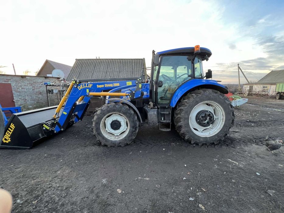 Навантажувач Погрузчик на Нью Холанд  КУН Супер Стронг 2000