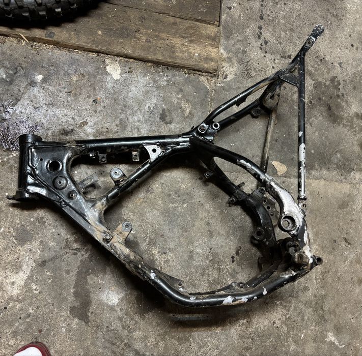 Honda CR 80 85 czesci sprzeglo cylinder skrzynia kartery  zaplon