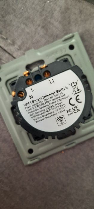 Włącznik dotykowy Szklany wi-fi