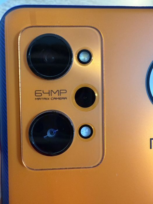 Realme GT NEO 3T Dragon Ball Z Edition