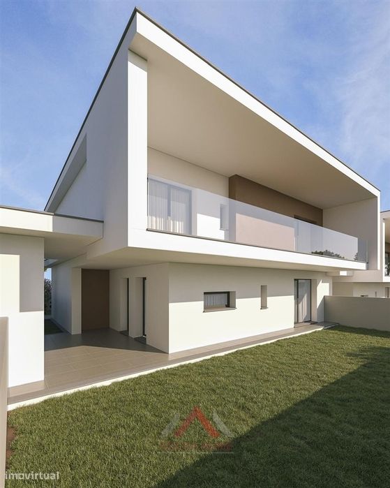 Moradia T4 - Maceirinha