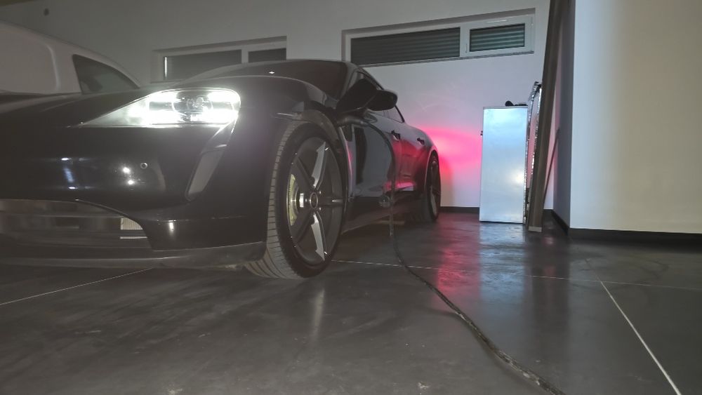 Porsche Taycan