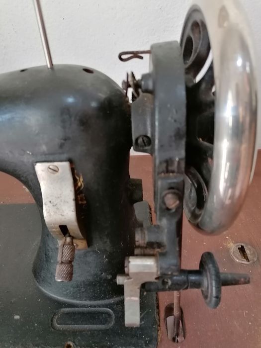 Maquina Costura antiga Singer