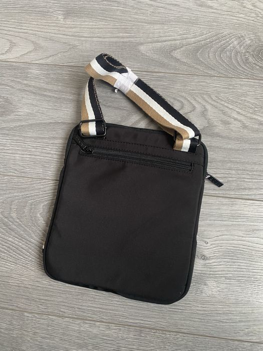 Hugo Boss нова текстильна оригінальна сумка