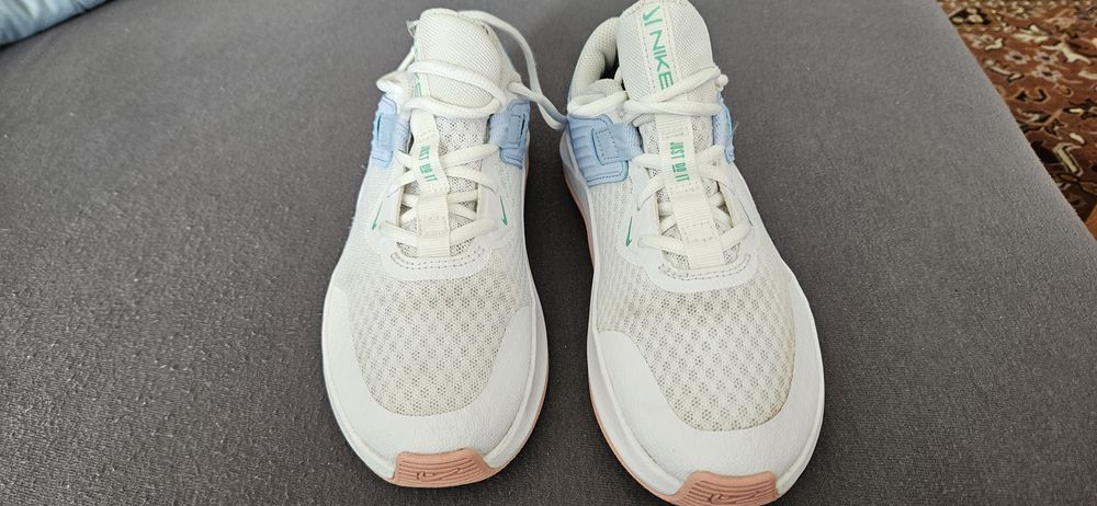 T Nike Mc Trainer buty damskie fitness