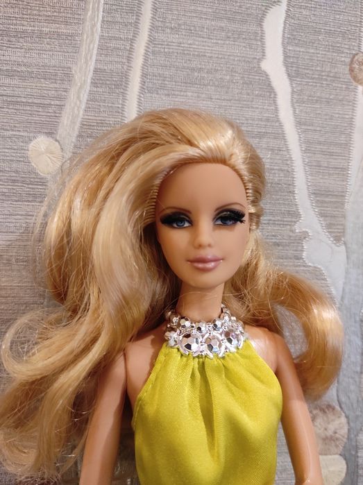 кукла Барби Barbie look red Carpet