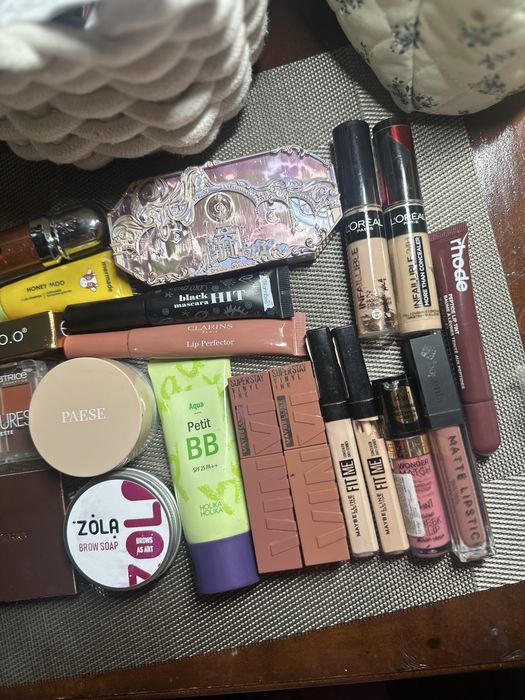 Косметика/лот zola kiko flower knows clarins glambee eveline maybeline