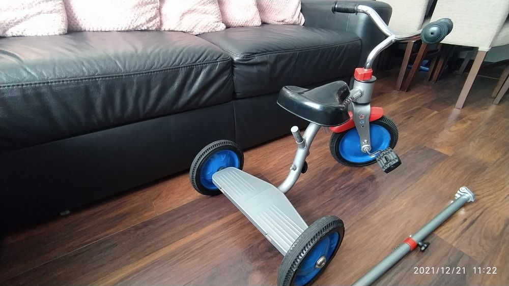 Rowerek trójkołowy z wywrotką