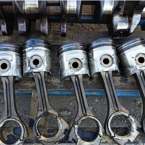 Поршня с шатунами рено магнум e-tech440